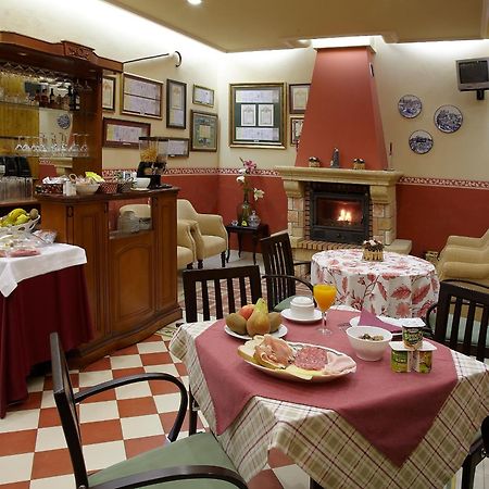 Hotel Villa de Luarca Esterno foto