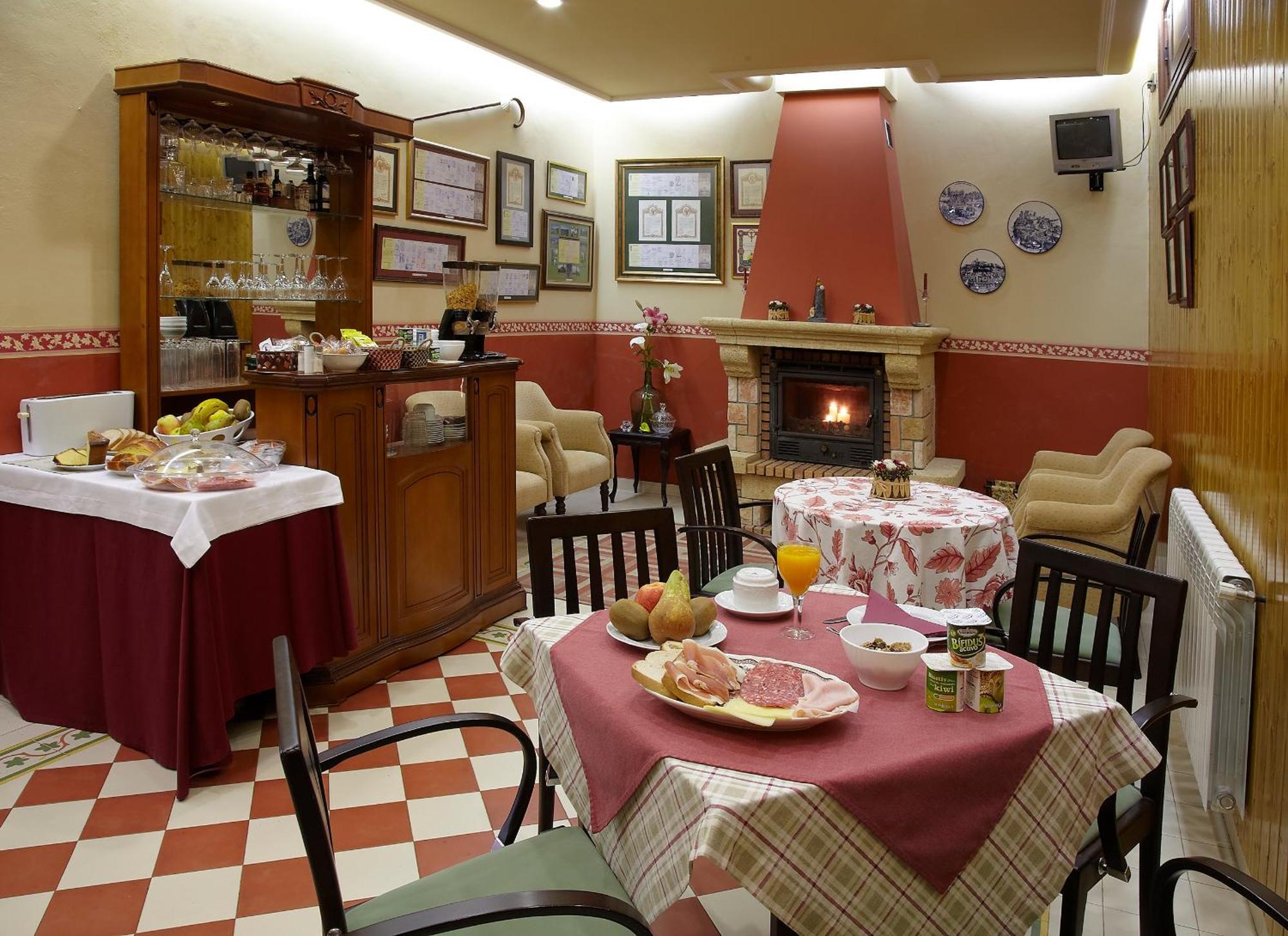 Hotel Villa de Luarca Esterno foto