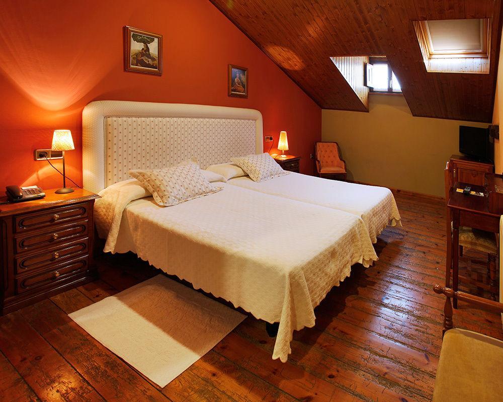 Hotel Villa de Luarca Esterno foto